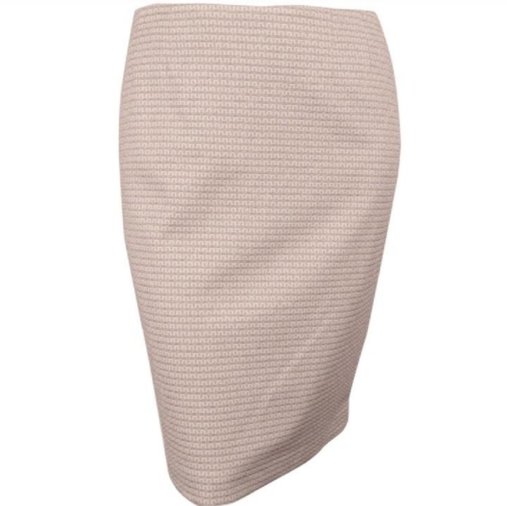 Kasper Ivory/Gold Pencil Skirt. NWOT. Size 22W